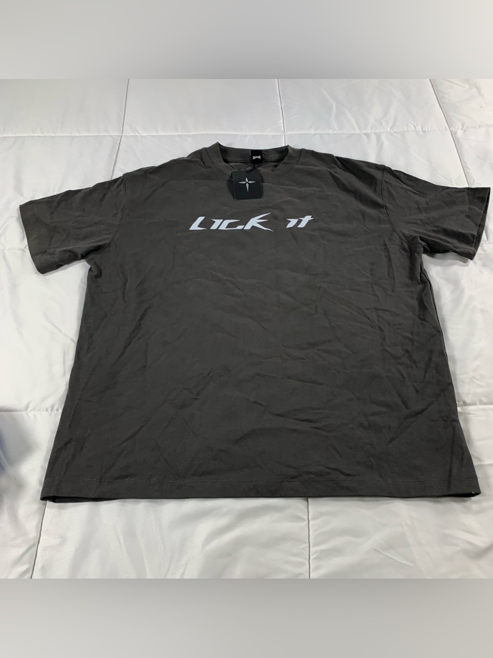 New Beauz T-shirt size S